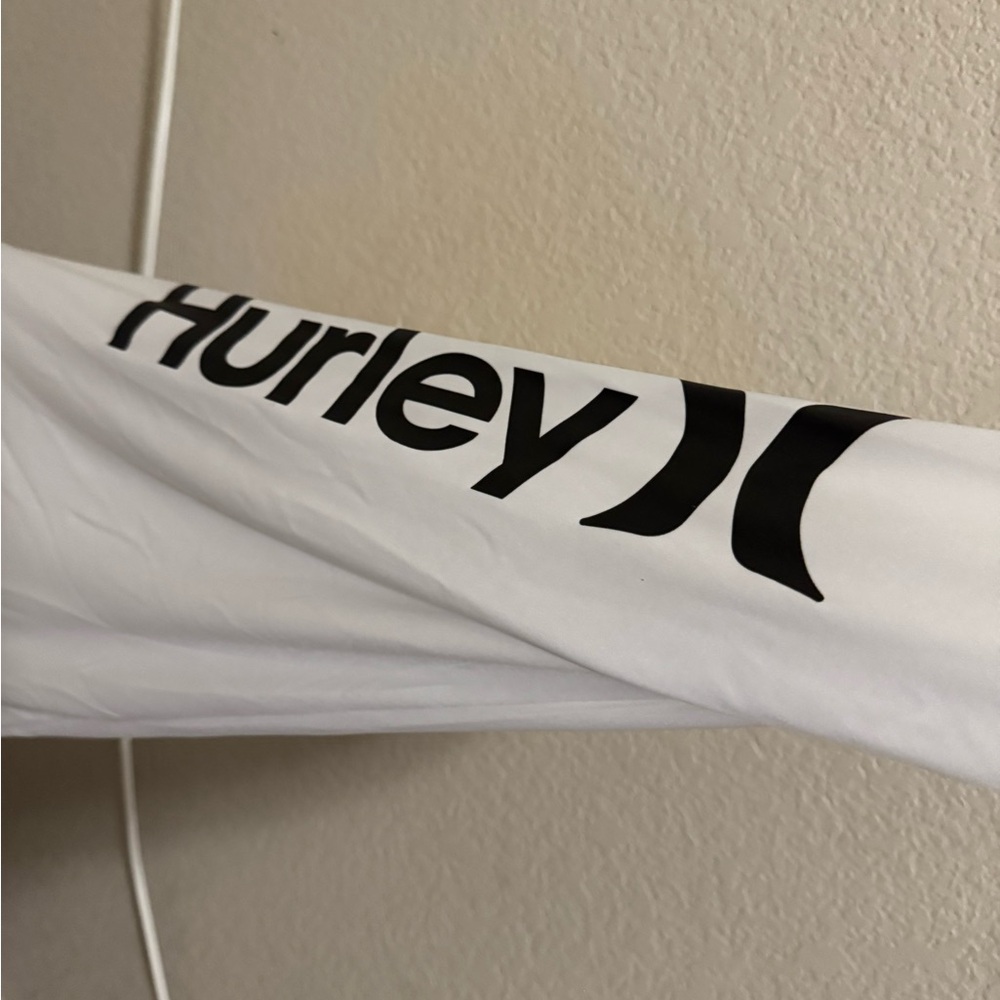 Hurley Men's White Sun Shirt - Picture 3 of 4